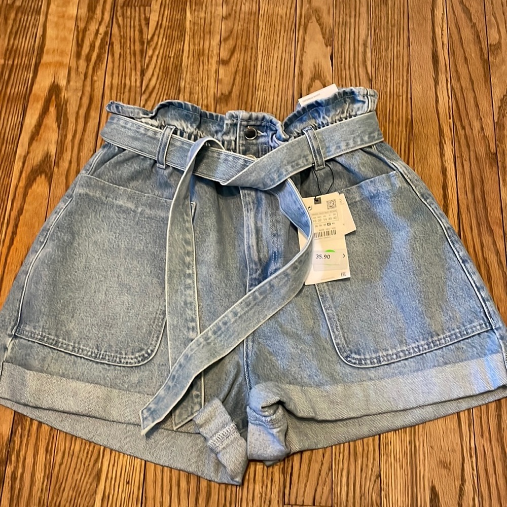 NEW Zara Paperbag Shorts